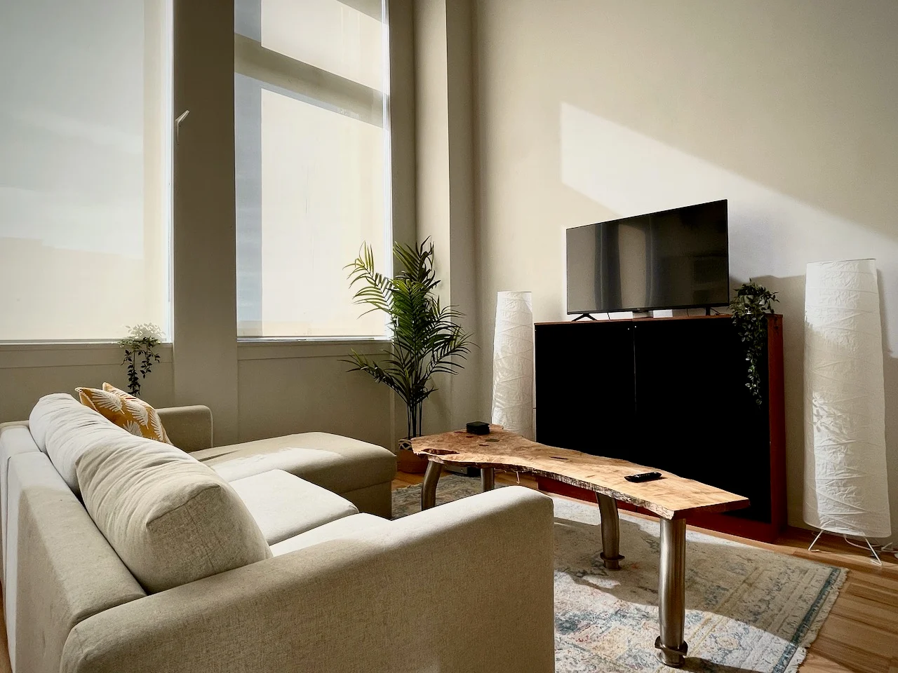 210770 Fisgard4 | Apartments Homes Suites for Rent Victoria BC