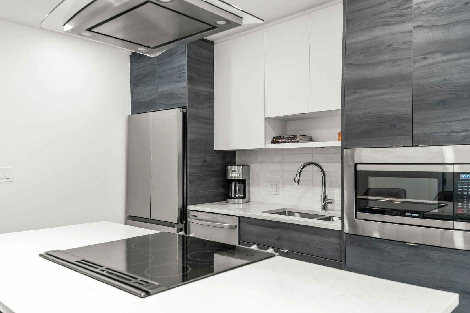 8201628 Store19 | Apartments Homes Suites for Rent Victoria BC