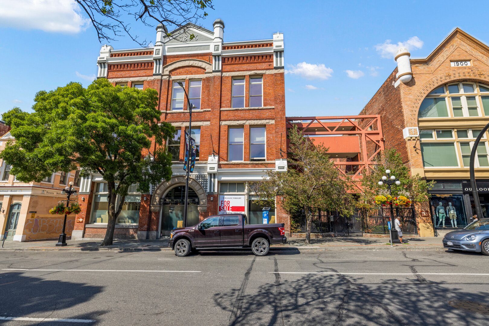 524yates15 | Apartments Homes Suites for Rent Victoria BC Leiser building