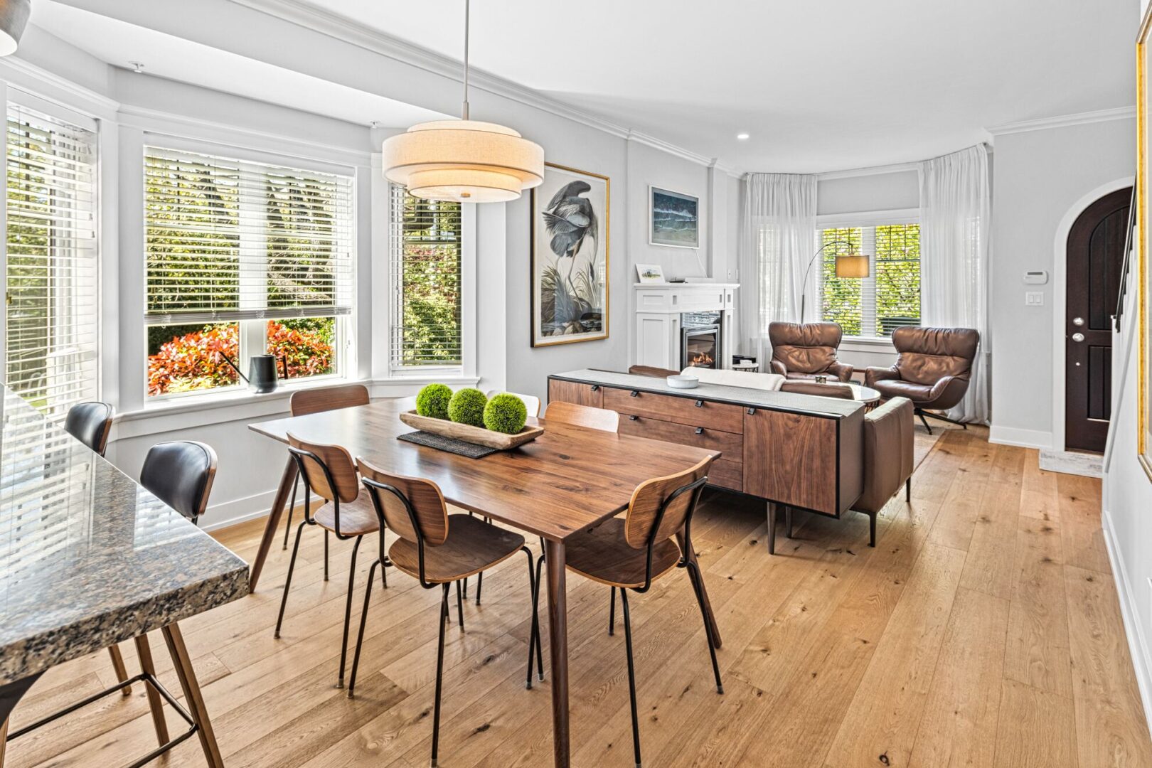 675newdining | Apartments Homes Suites for Rent Victoria BC