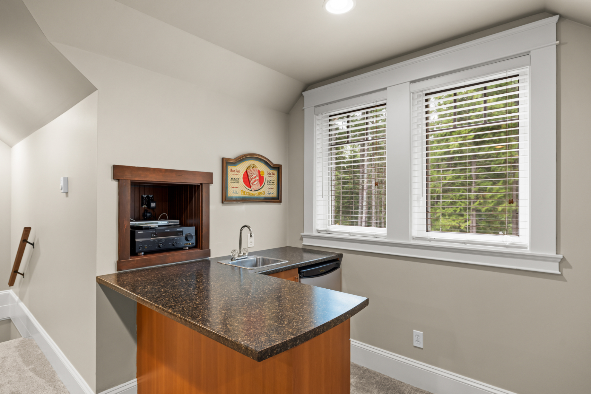 145325 | Apartments Homes Suites for Rent Victoria BC