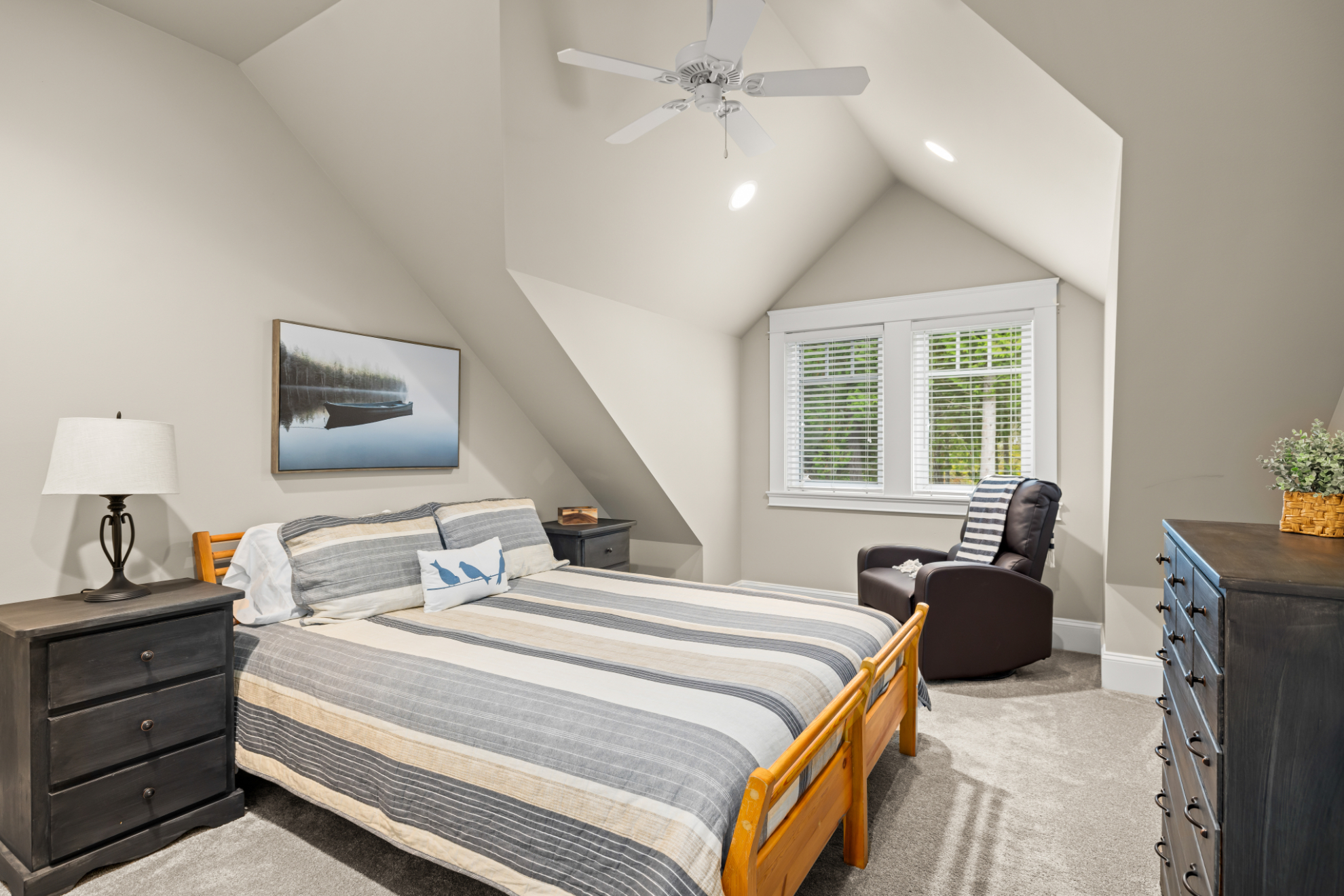 145329 | Apartments Homes Suites for Rent Victoria BC