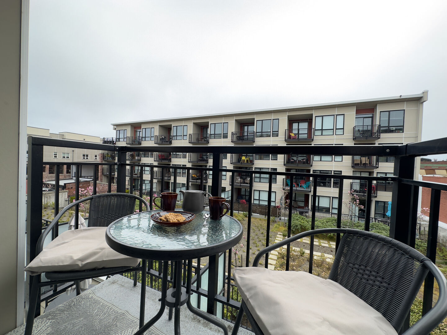 312517 Fisgard4 | Apartments Homes Suites for Rent Victoria BC