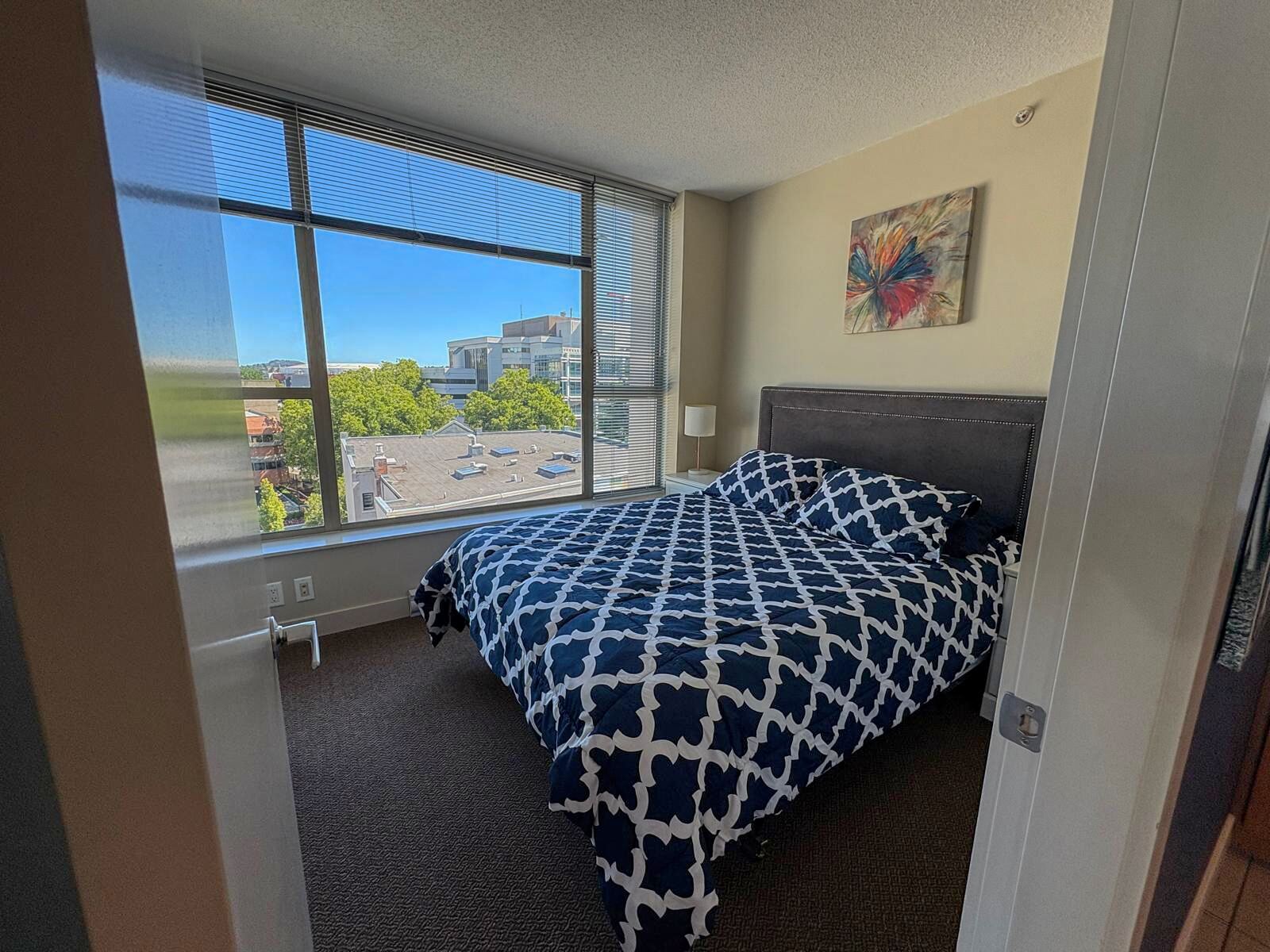 704760 johnson08 | Apartments Homes Suites for Rent Victoria BC