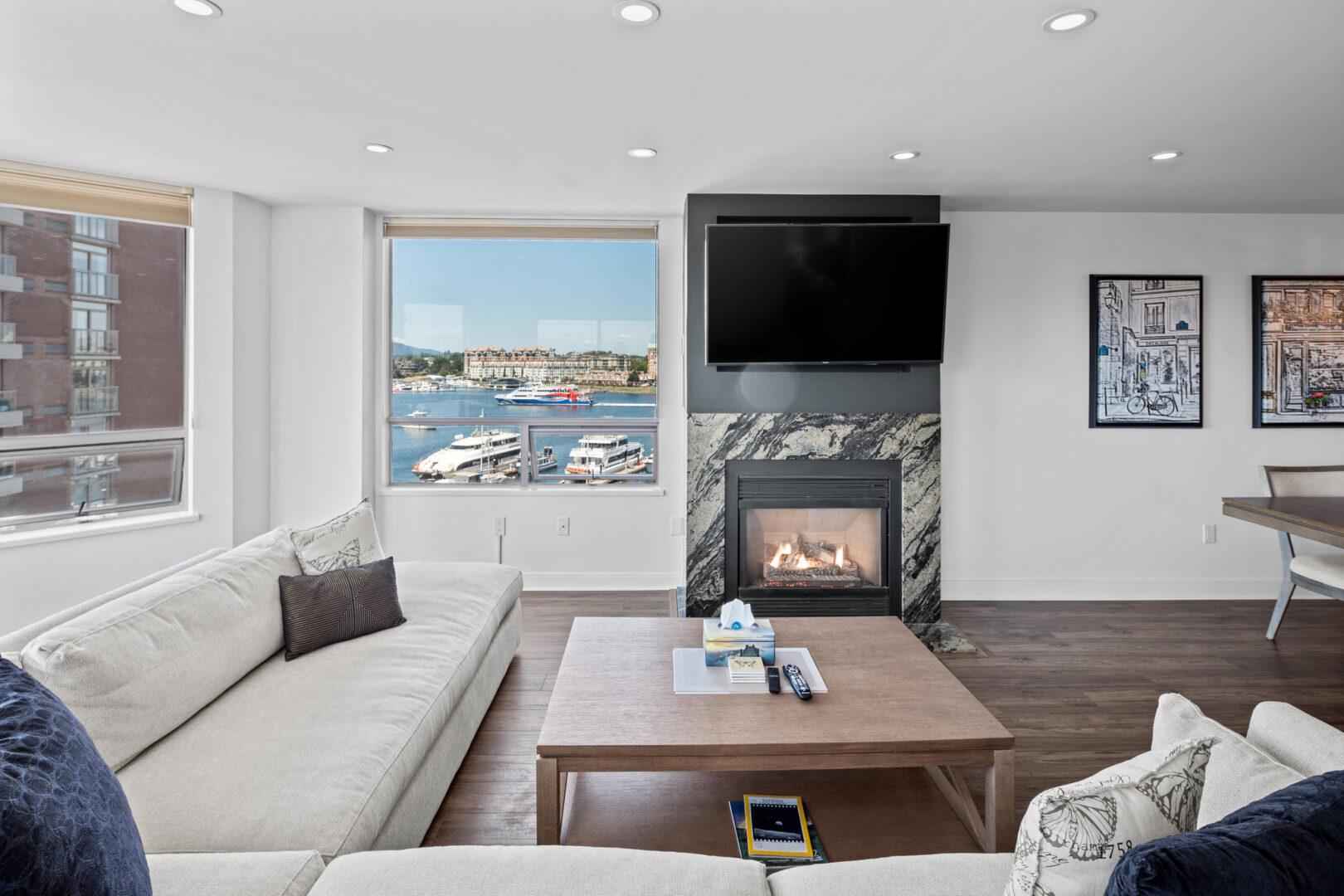 028630montrealst21 | Apartments Homes Suites for Rent Victoria BC